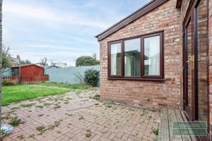 Photo 12- click for photo gallery